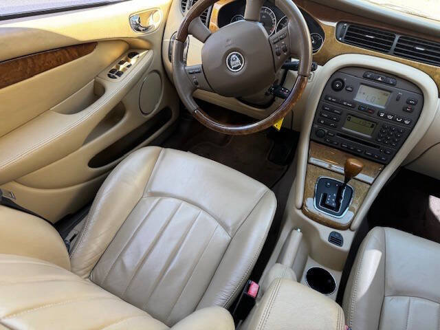 Used 2005 Jaguar X-TYPE 3.0 image 22