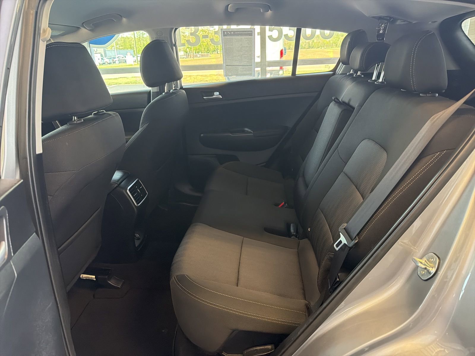 Used 2022 Kia Sportage LX AWD/4WD image 12