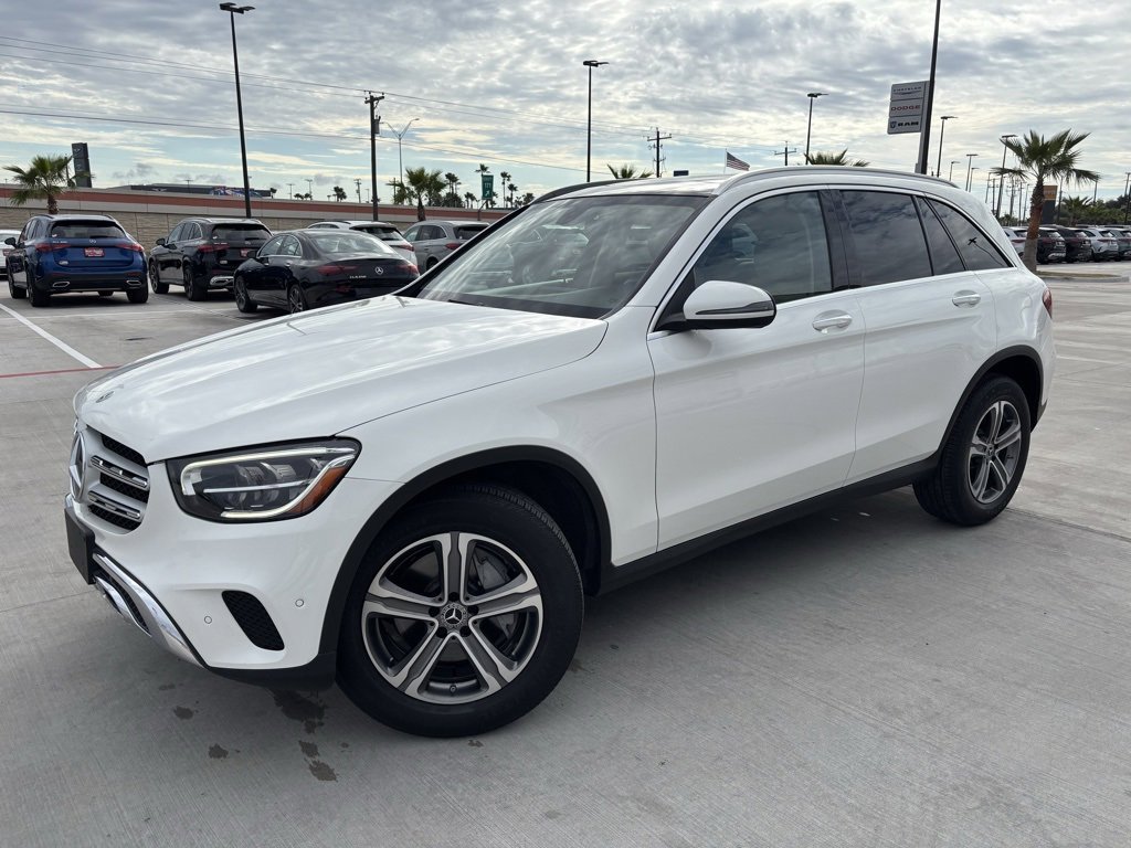 Certified 2021 Mercedes-Benz GLC 300 image 2