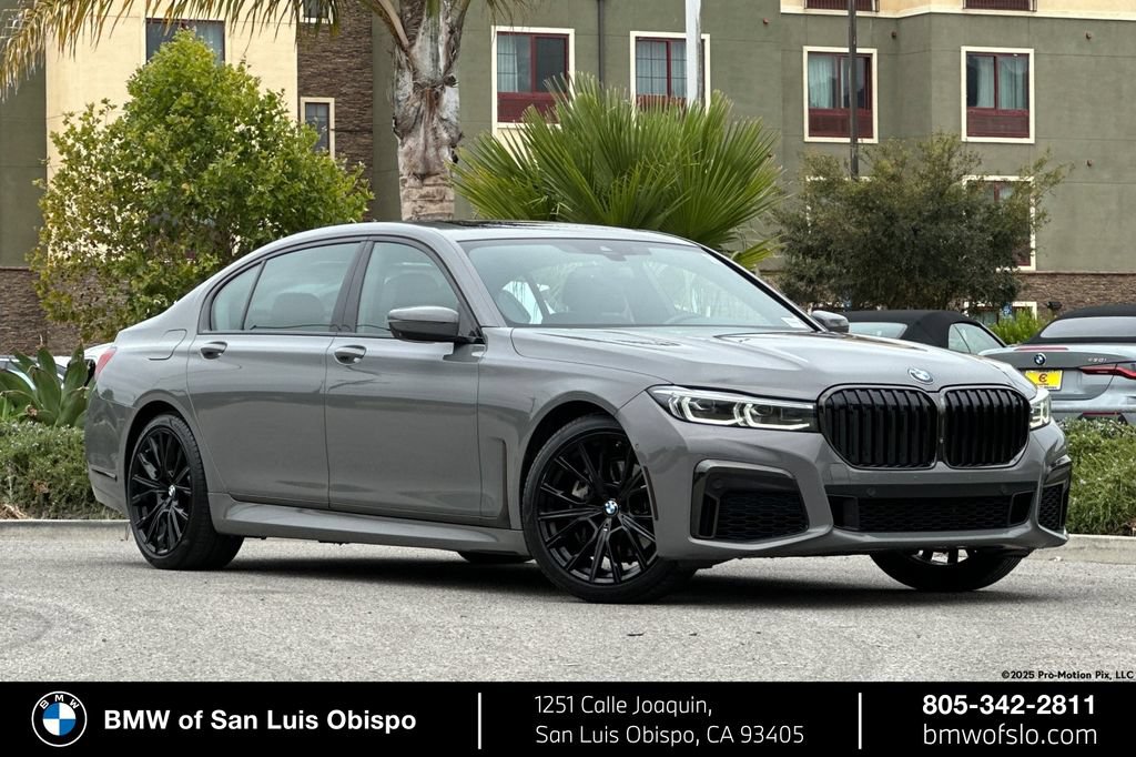 Used 2022 BMW 740i w/ M Sport Package RWD image 1