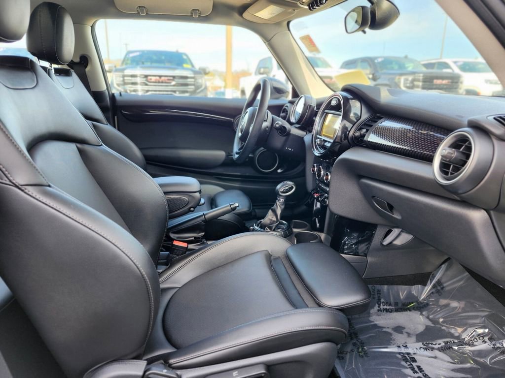 Used 2015 MINI Cooper S FWD image 9