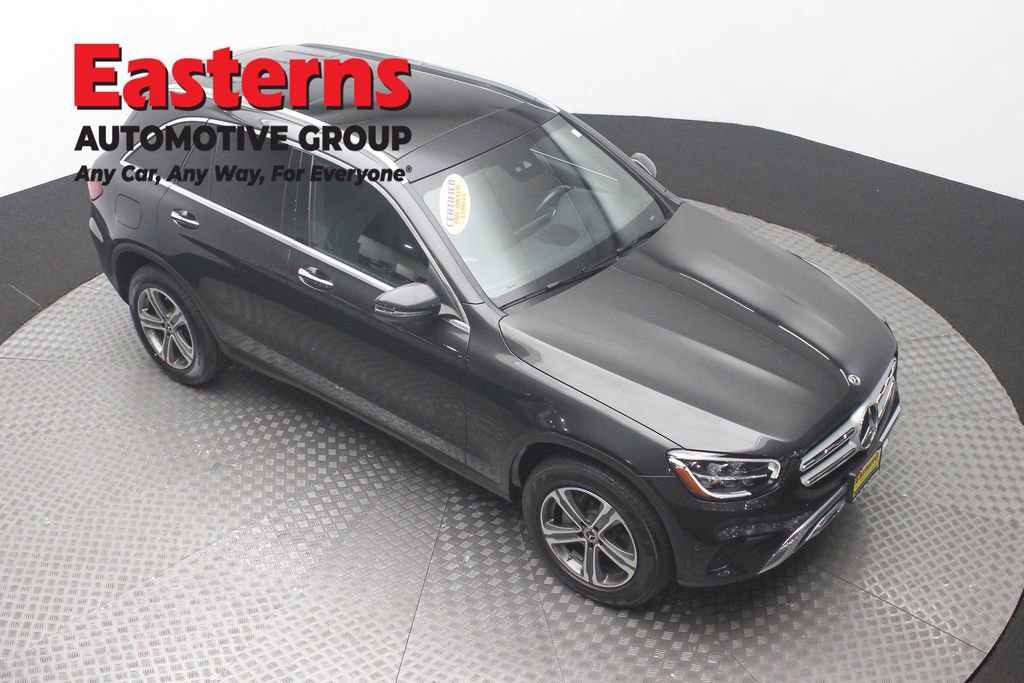 Used 2022 Mercedes-Benz GLC 300 4MATIC w/ Premium Package Lite image 3