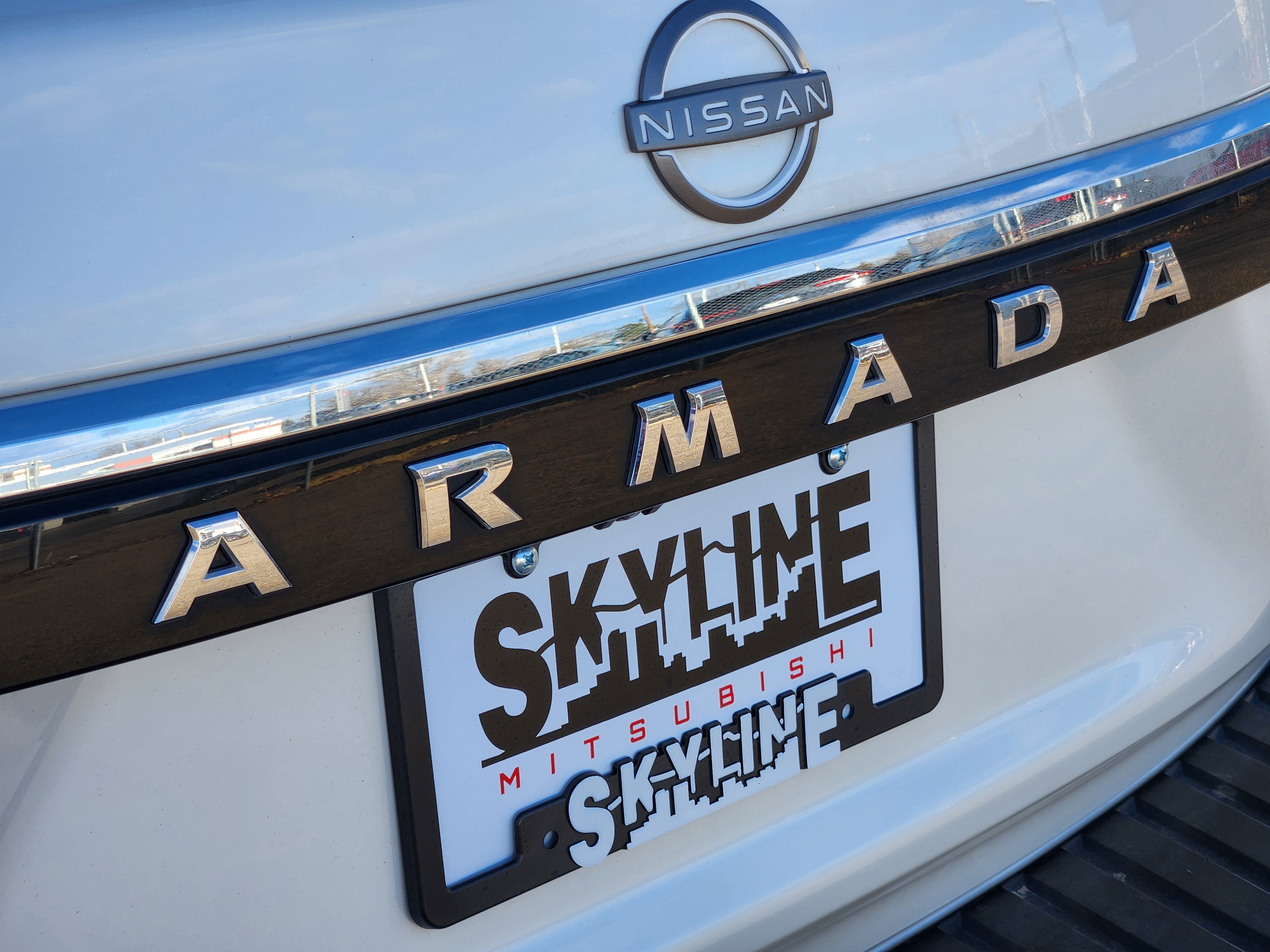 Used 2023 Nissan Armada SV image 9