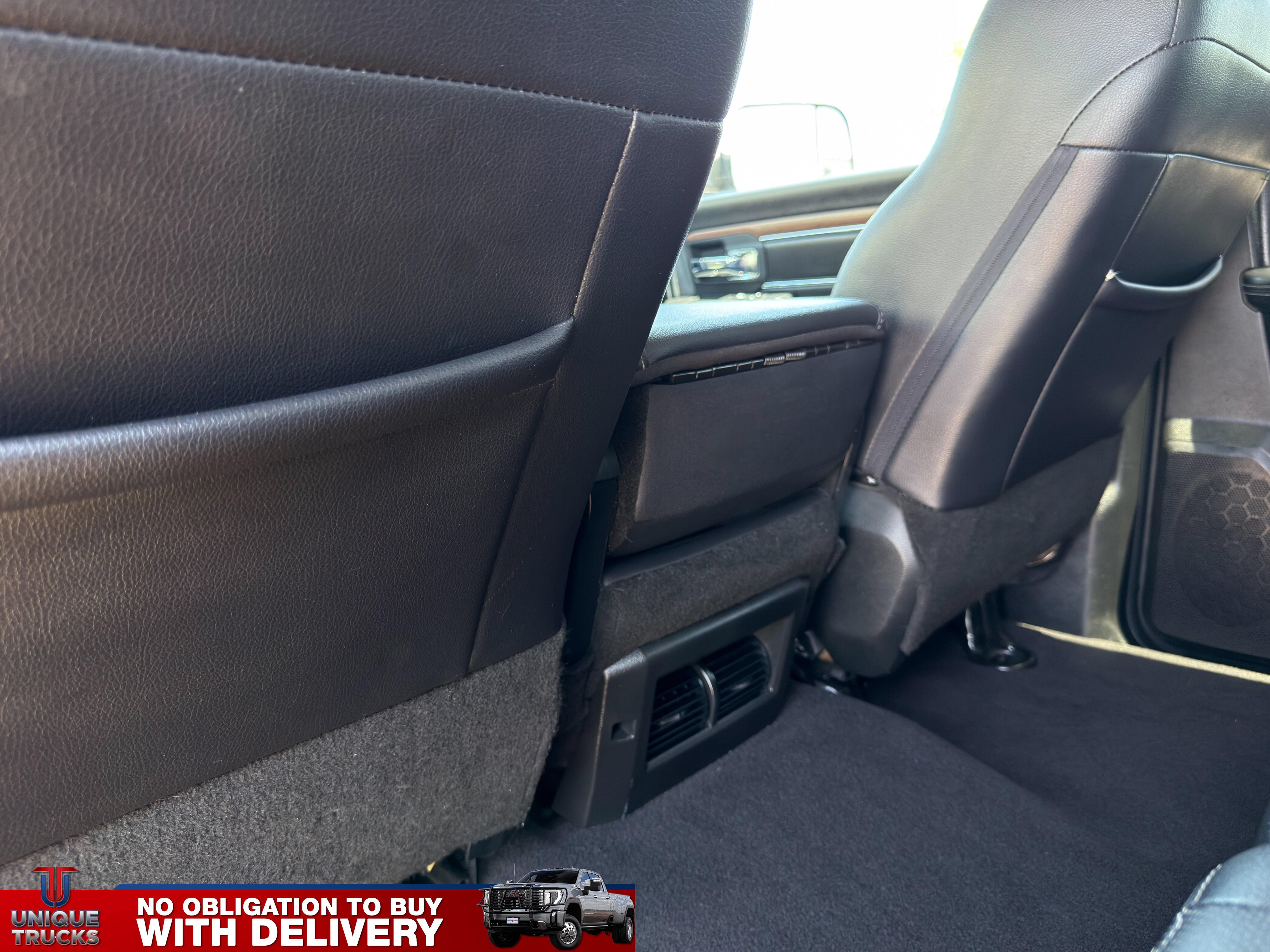 Used 2018 RAM 3500 Laramie w/ Cold Weather Group AWD/4WD image 26