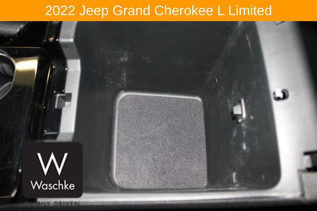Used 2022 Jeep Grand Cherokee L Limited w/ Trailer Tow Group (B) image 41
