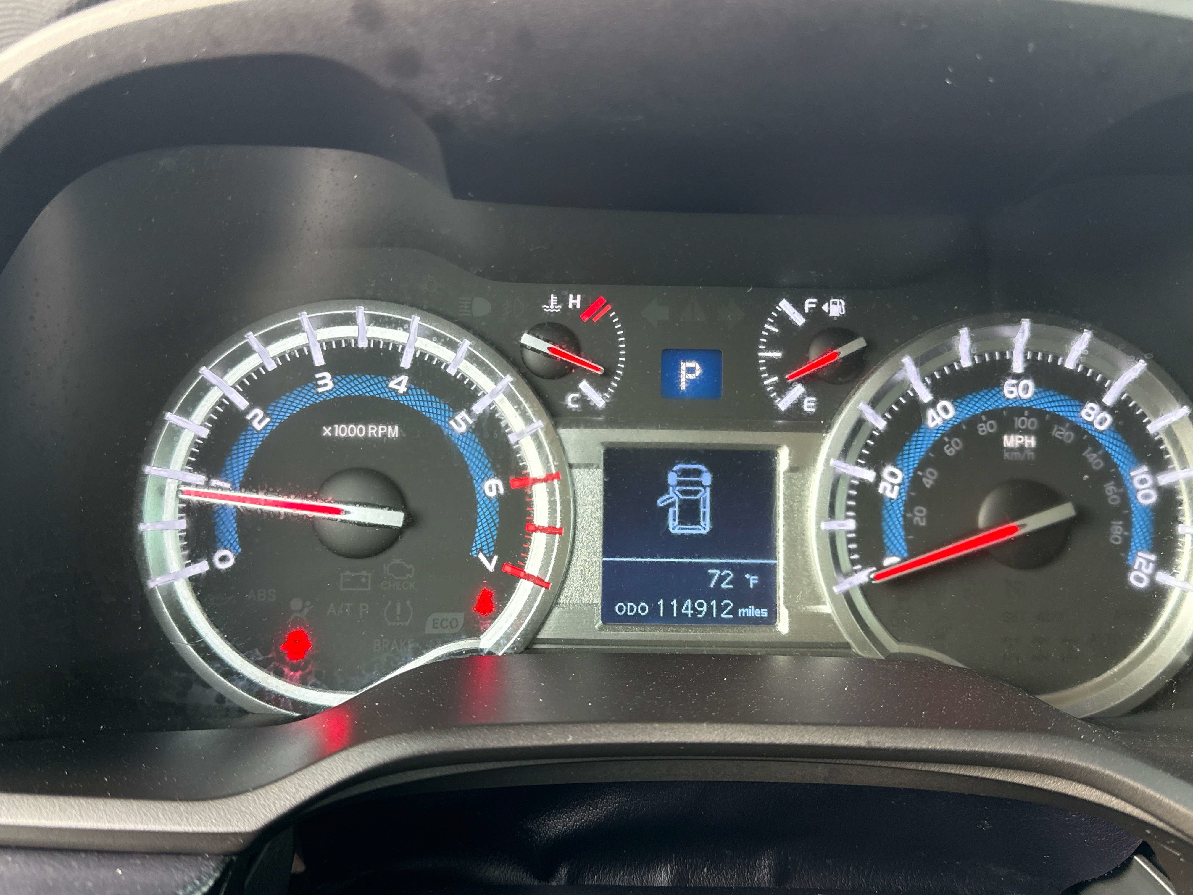 Used 2018 Toyota 4Runner SR5 AWD/4WD image 26