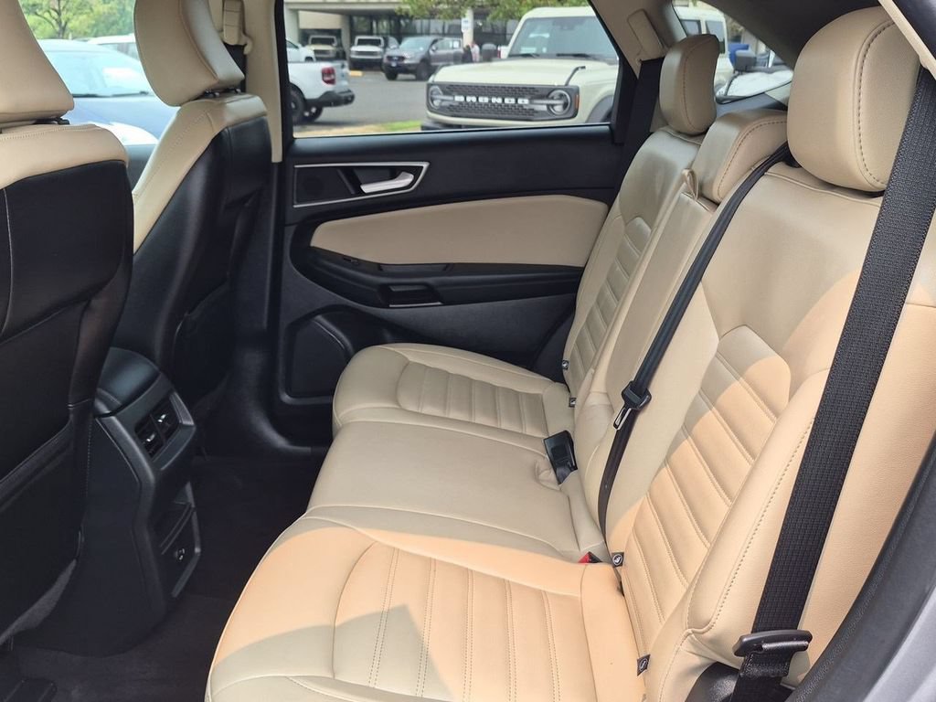 Certified 2021 Ford Edge SEL AWD/4WD image 24
