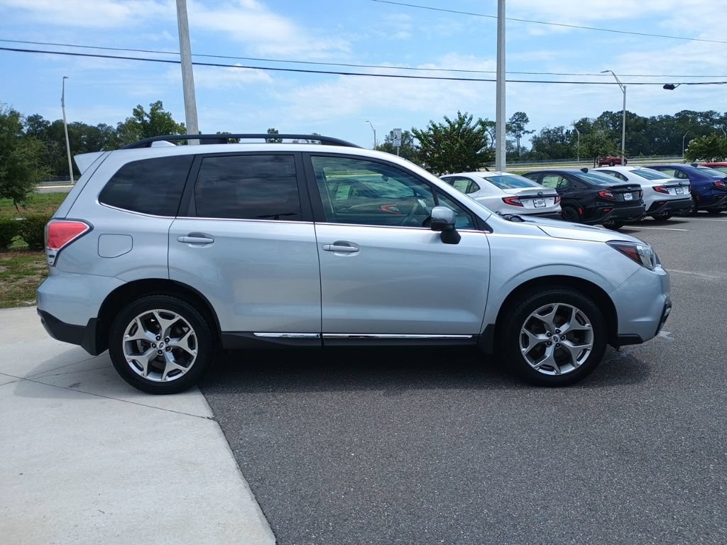 Used 2017 Subaru Forester 2.5i Touring AWD/4WD image 4