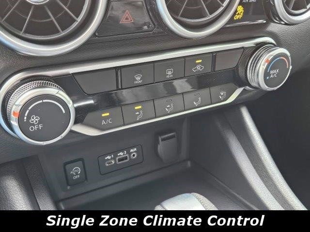 Certified 2025 Nissan Sentra SV FWD image 8