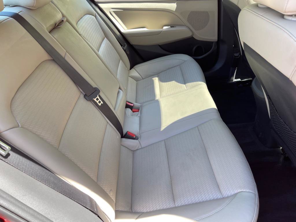 Used 2020 Hyundai Elantra Limited w/ Ultimate Package 03 FWD image 39