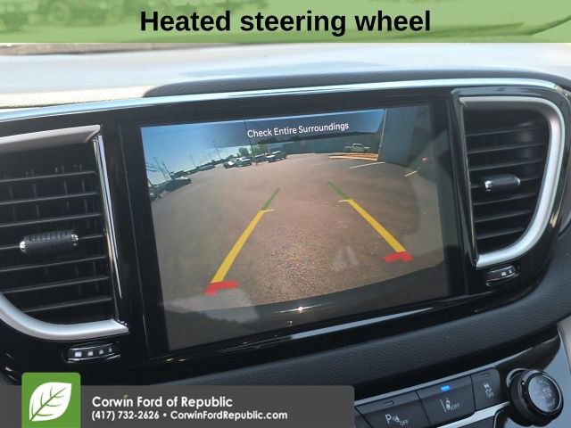 Used 2024 Chrysler Pacifica Touring-L image 14