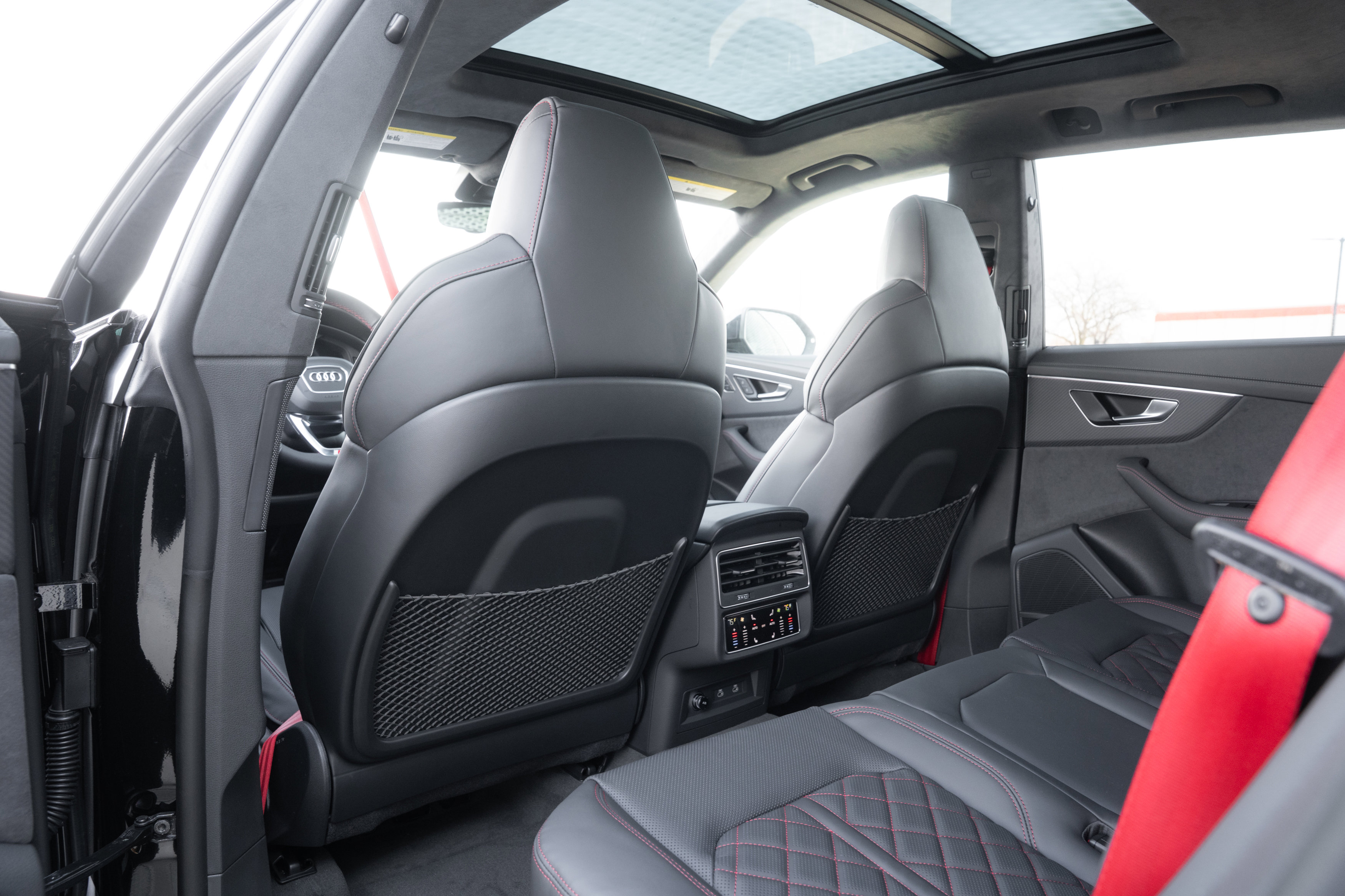 New 2026 Audi SQ8 Prestige image 31