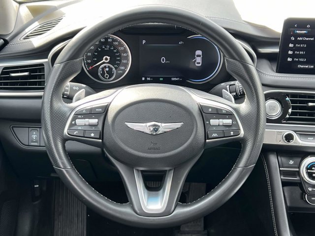 Used 2023 Genesis G70 2.0T image 12