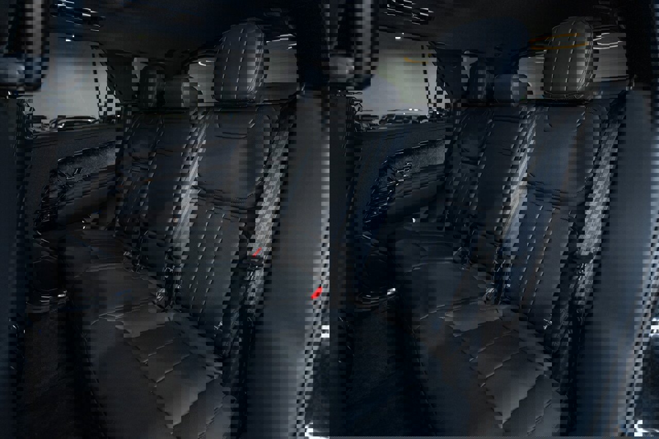 Used 2025 Land Rover Range Rover Sport Dynamic SE image 31