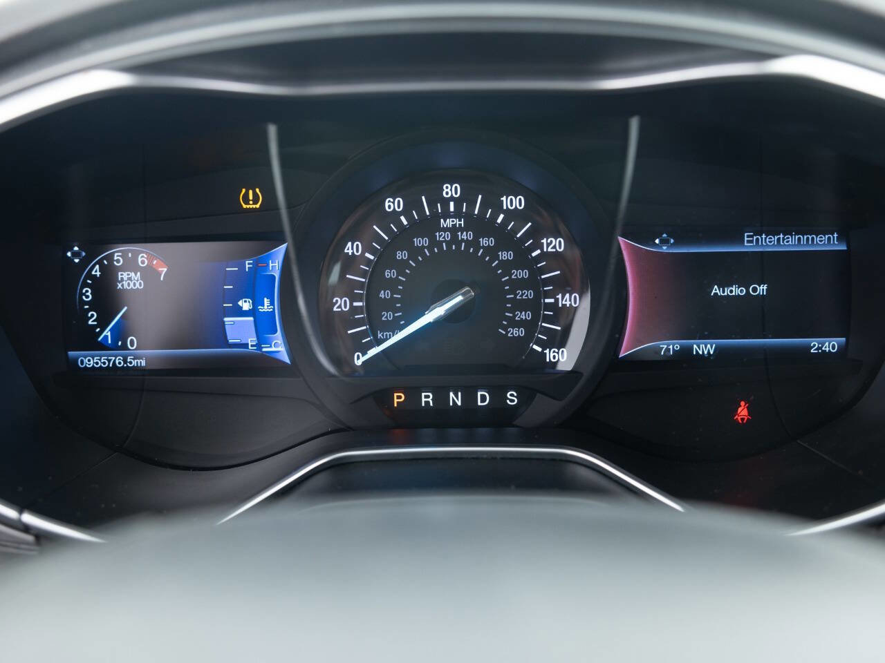 Used 2016 Ford Fusion Titanium image 31