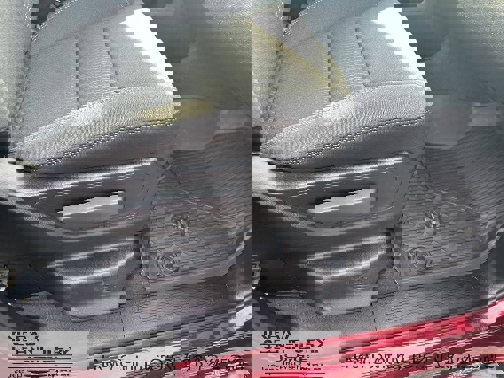 Used 2023 RAM 1500 Big Horn AWD/4WD image 25