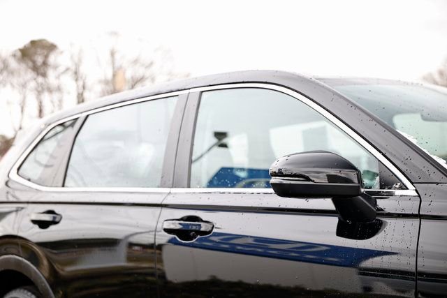 Used 2024 Honda CR-V LX image 11