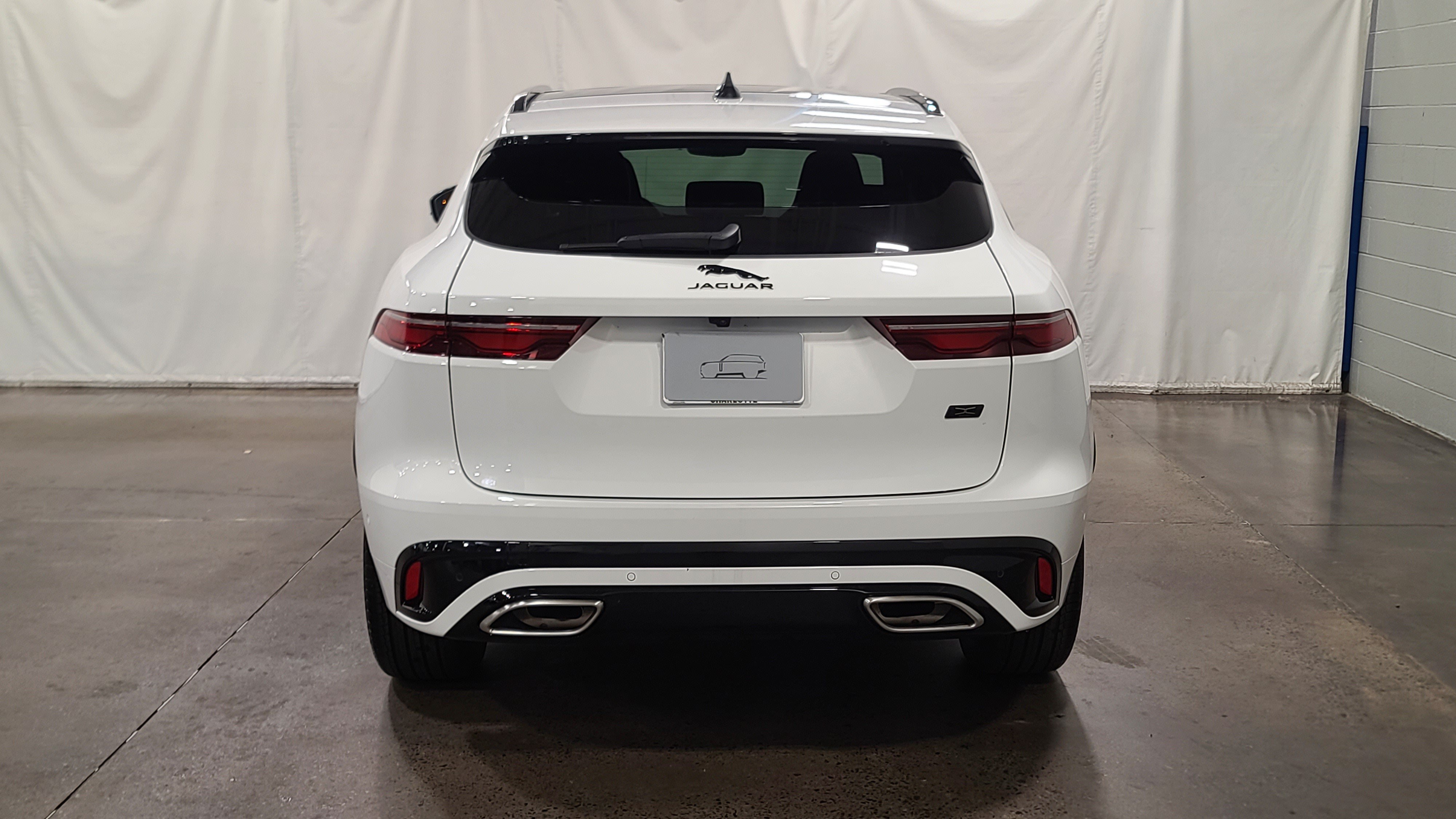 New 2026 Jaguar F-PACE R-Dynamic S AWD/4WD image 8