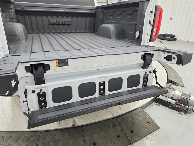 Used 2024 GMC Sierra 1500 SLT w/ SLT Premium Package image 45