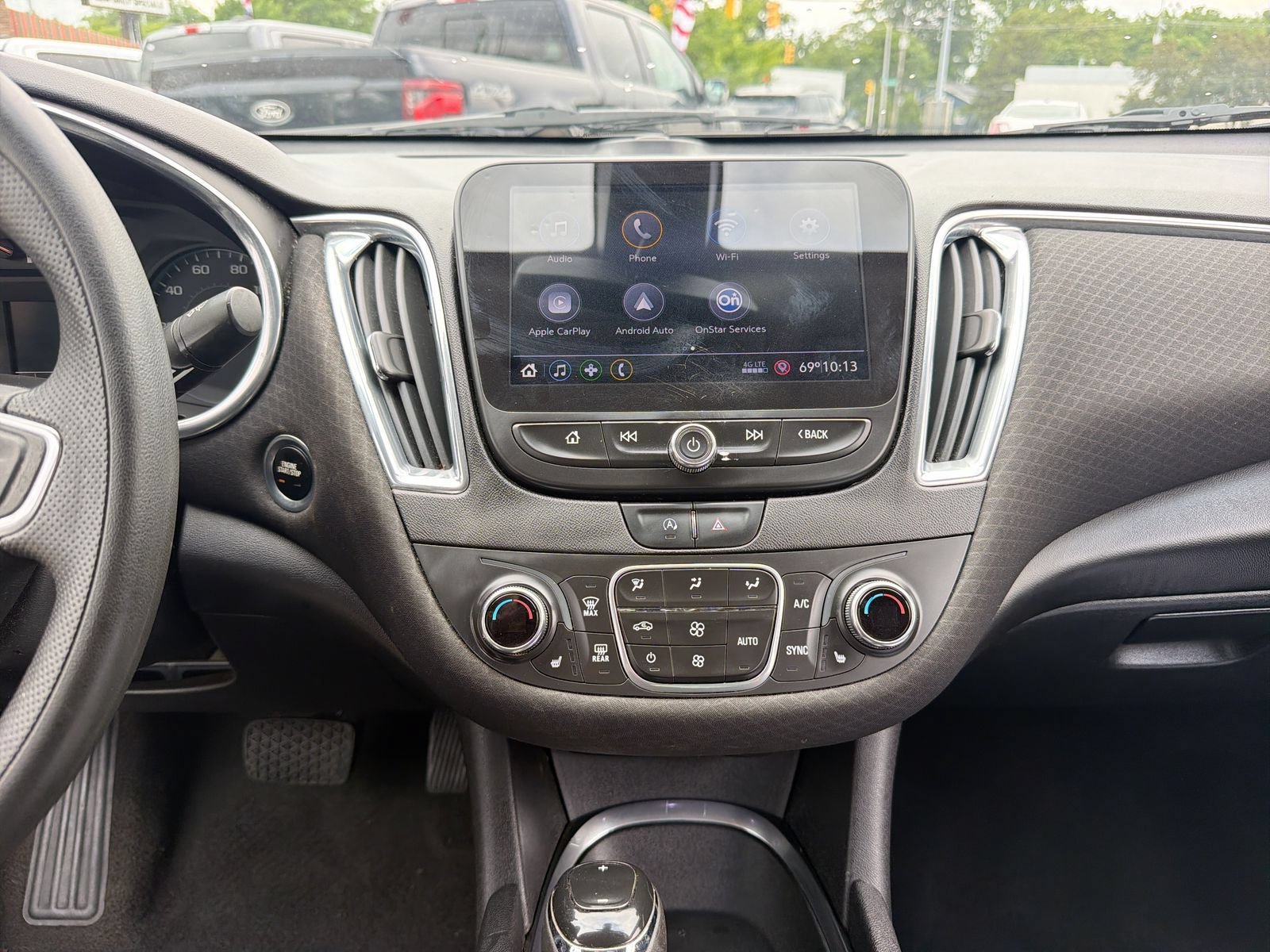 Used 2020 Chevrolet Malibu LT FWD image 30
