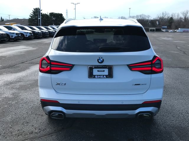 Used 2023 BMW X3 xDrive30i AWD/4WD image 5