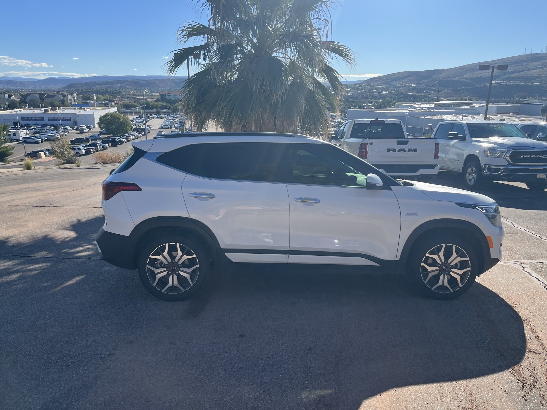 Used 2022 Kia Seltos SX w/ Sunroof Package