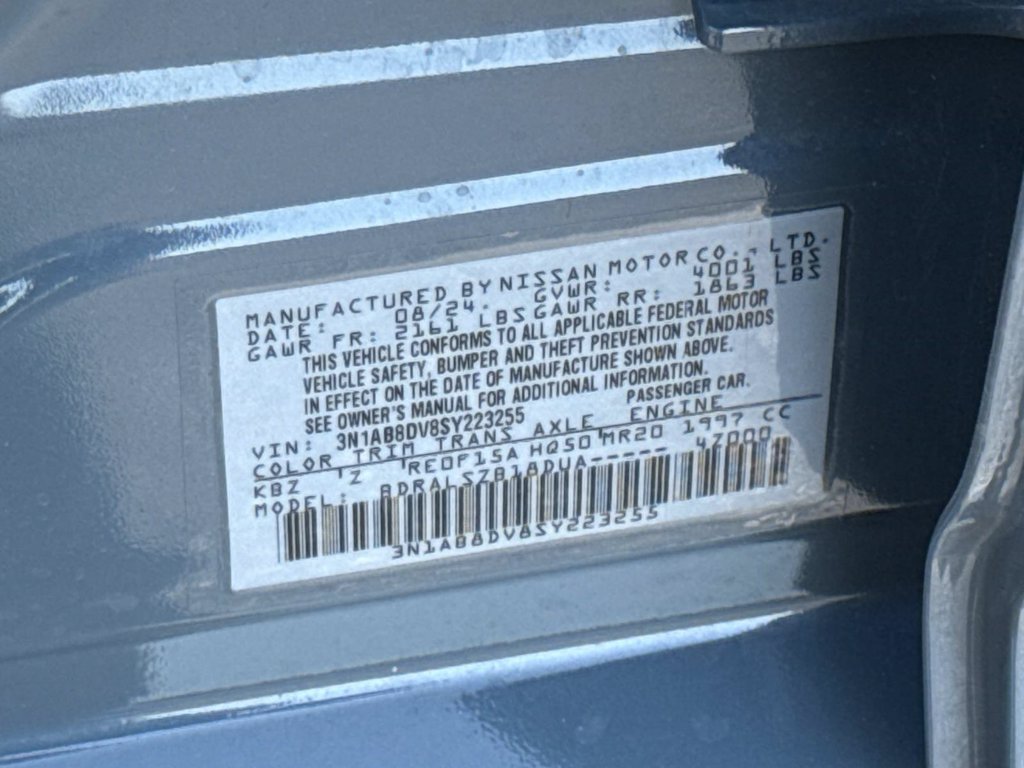 Used 2025 Nissan Sentra SR w/ SR Premium Package FWD image 31