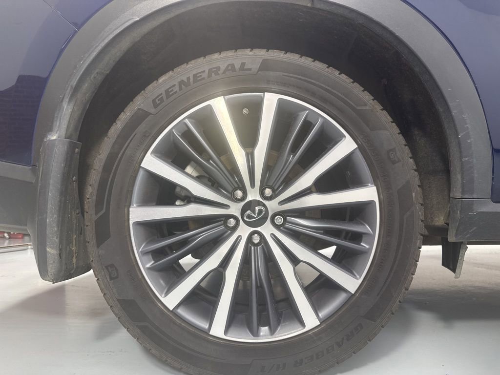 Used 2023 INFINITI QX60 Sensory w/ Vision Package image 10