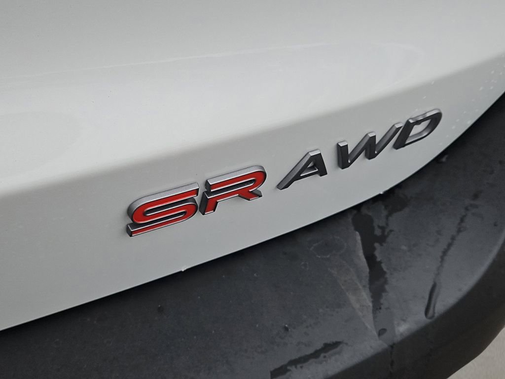 New 2026 Nissan Kicks SR w/ Cold Weather Package image 3