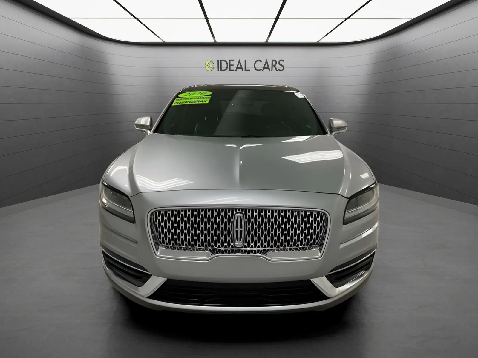 Used 2020 Lincoln Nautilus Reserve FWD image 2
