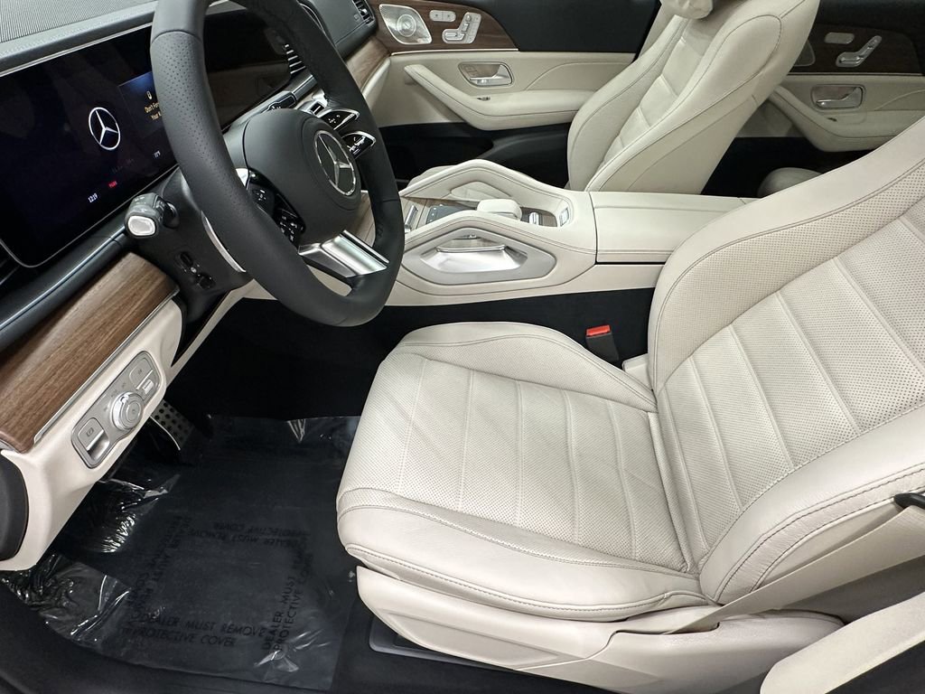 New 2026 Mercedes-Benz GLS 450 4MATIC image 9