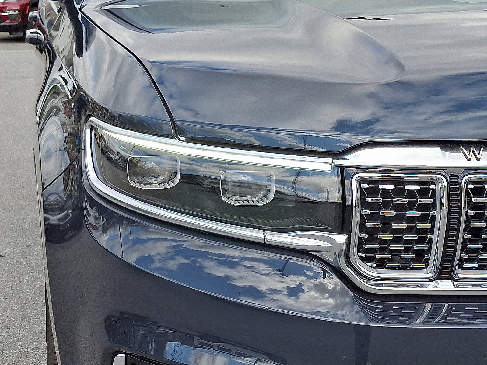 Used 2024 Jeep Grand Wagoneer Series III image 9