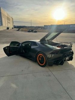 Used 2015 Lamborghini Huracan LP 610-4 image 7