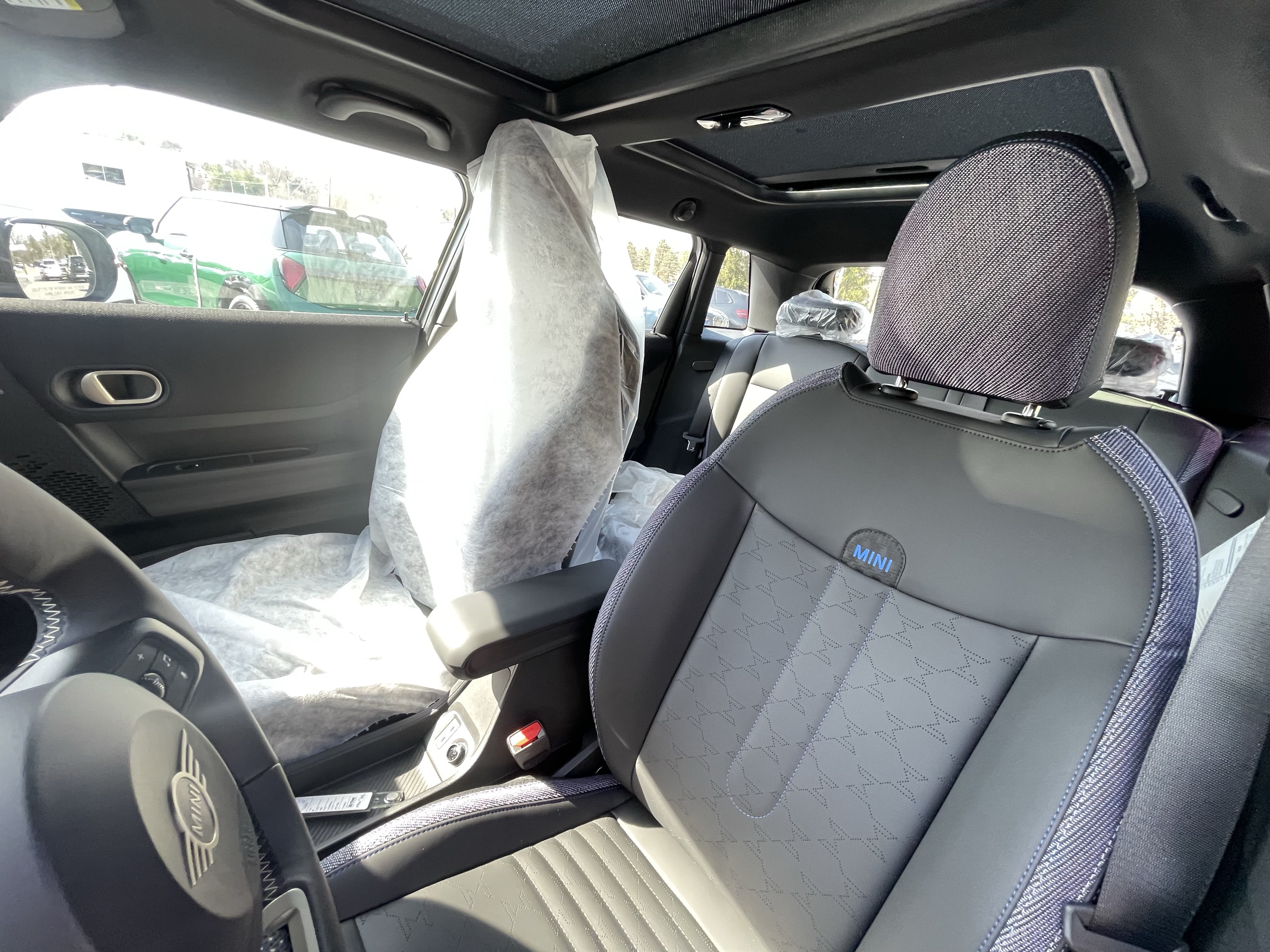 New 2026 MINI Cooper 4-Door Hardtop FWD image 7