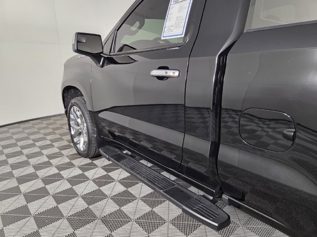 Used 2024 Chevrolet Silverado 1500 W/T w/ Trailering Package RWD image 10