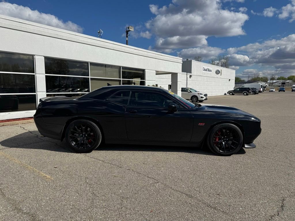 Used 2017 Dodge Challenger SRT w/ Technology Group RWD image 2