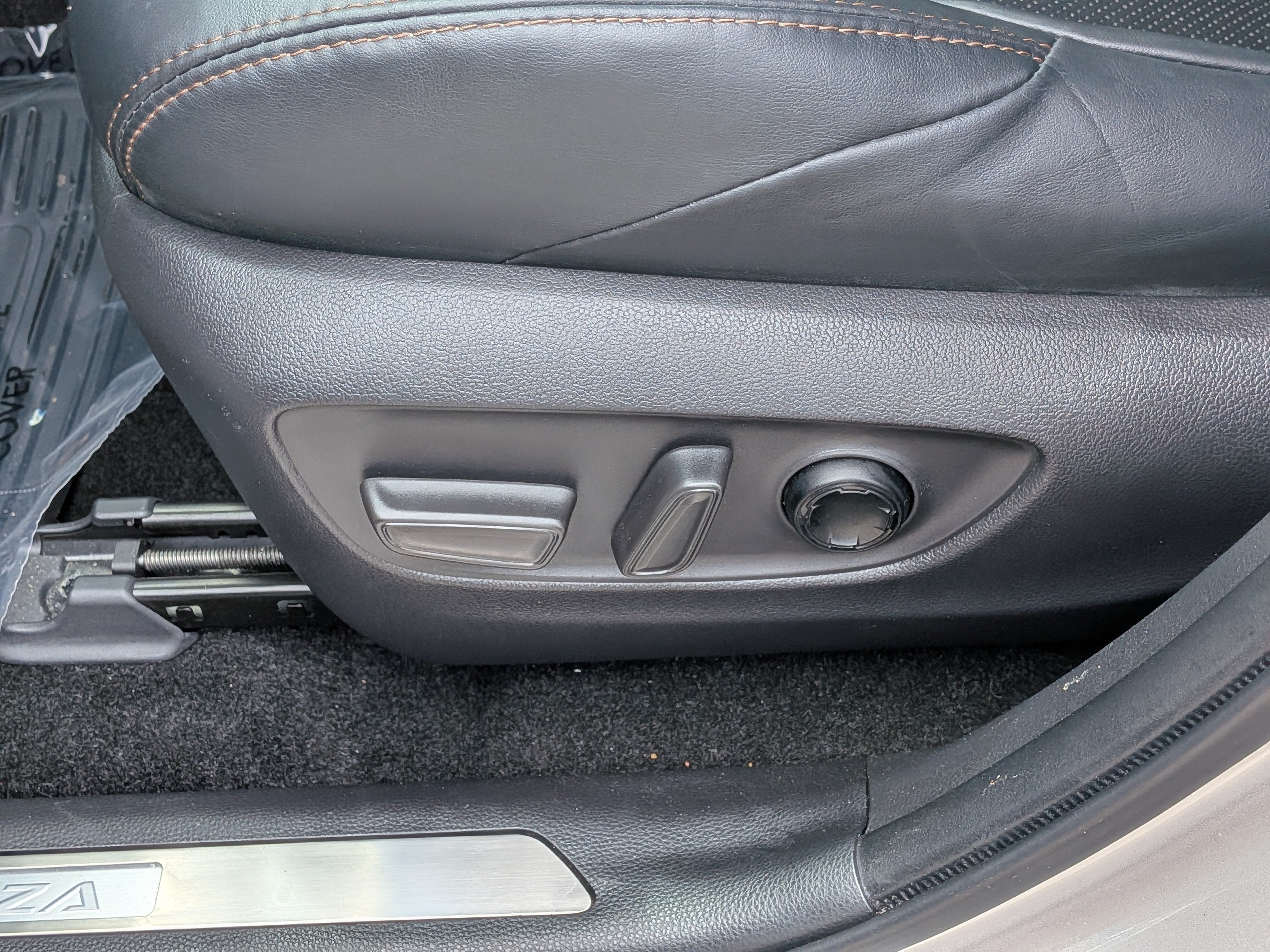 Used 2021 Toyota Venza Limited AWD/4WD image 22