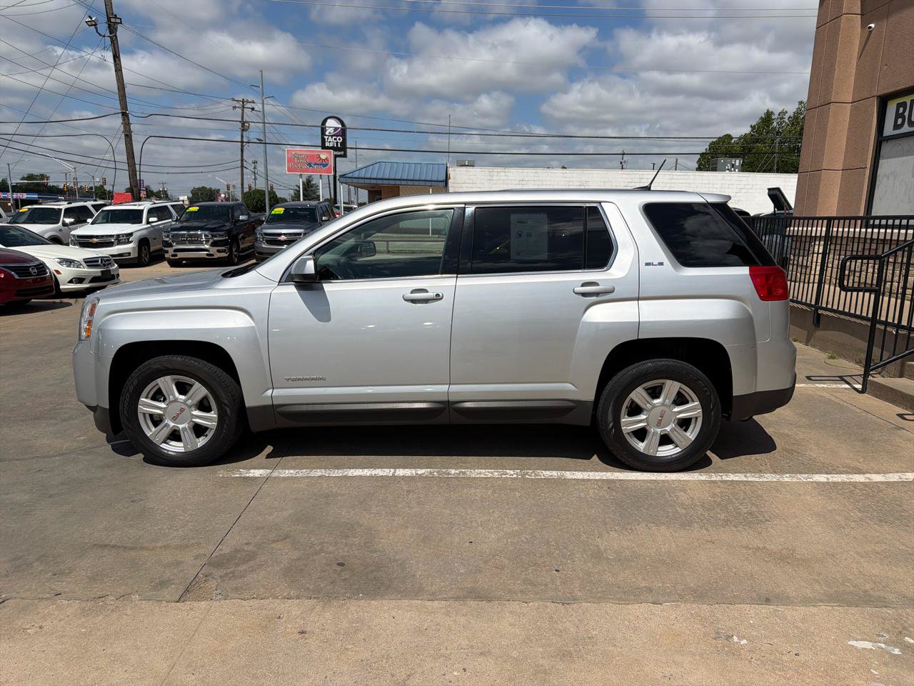 Used 2014 GMC Terrain SLE FWD image 8