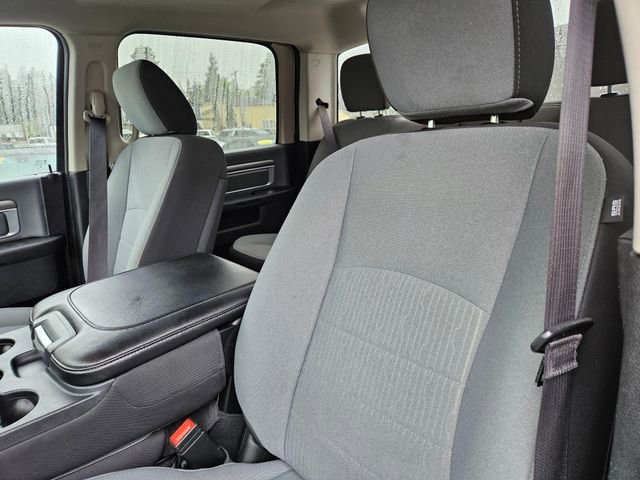 Used 2023 RAM 1500 Classic SLT AWD/4WD image 21