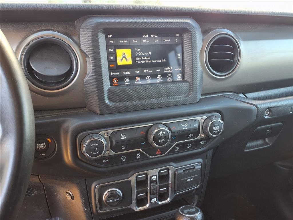 Used 2021 Jeep Wrangler Sport S image 23