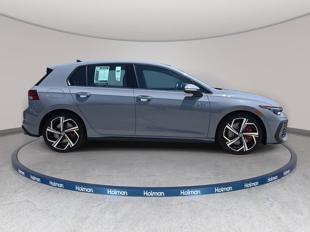 Used 2025 Volkswagen GTI SE FWD image 5