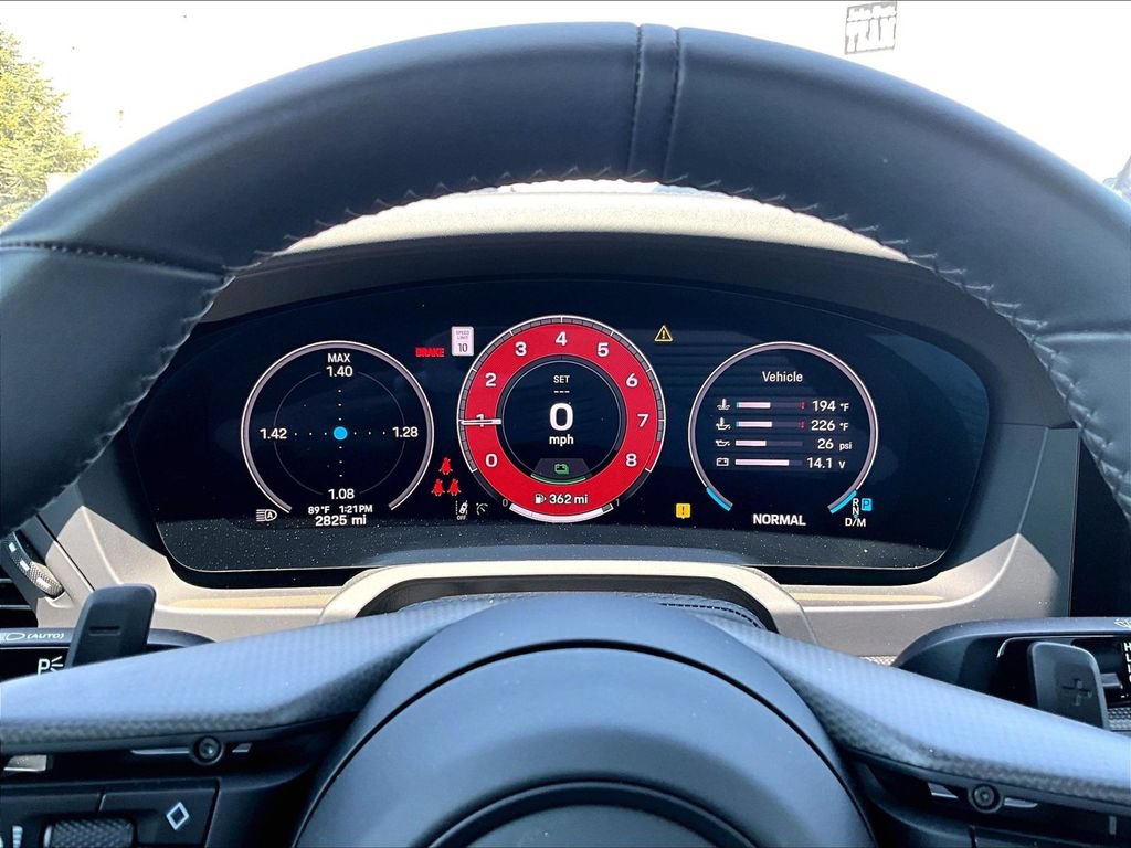 Certified 2025 Porsche 911 Carrera GTS RWD image 25