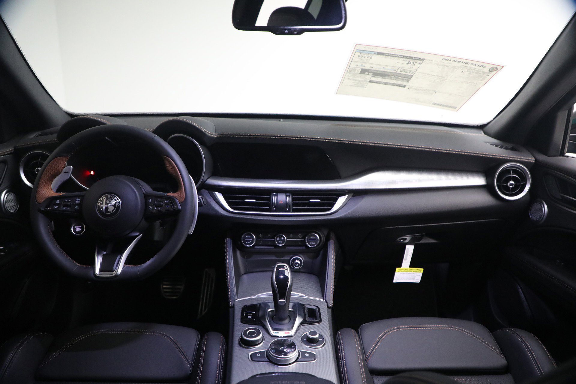 New 2025 Alfa Romeo Stelvio Sprint image 22