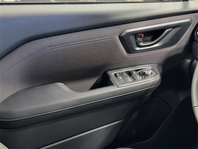 Used 2025 Subaru Forester Premium w/ Convenience Package #1 image 24