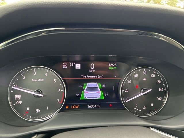 Used 2023 Buick Envision Avenir AWD/4WD image 28