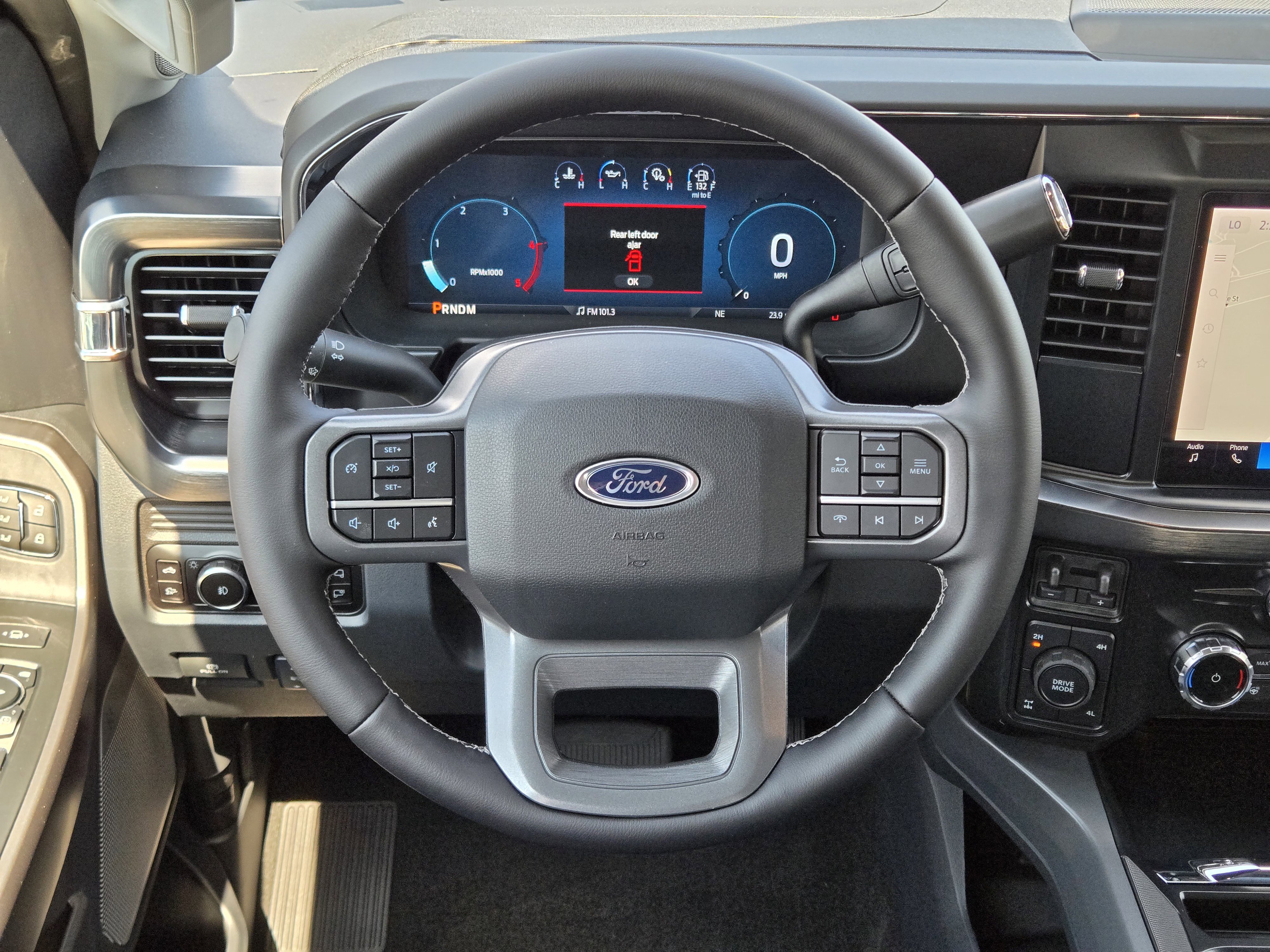 New 2026 Ford F250 Lariat w/ Black Appearance Package image 20