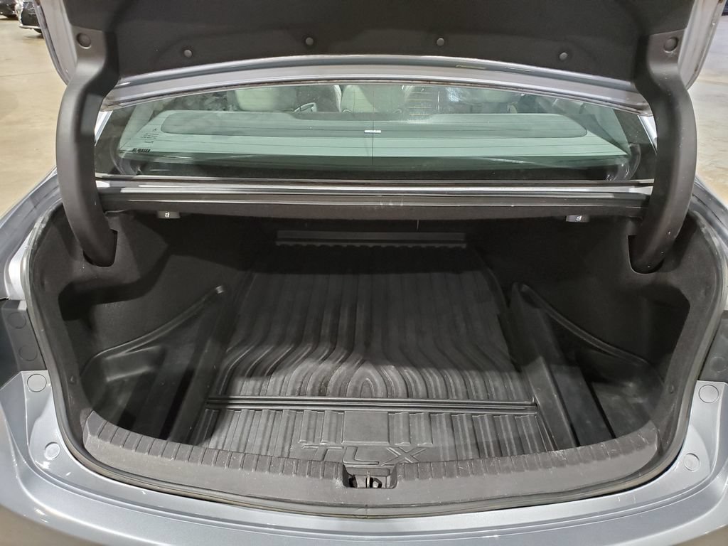 Used 2015 Acura TLX V6 w/ Technology Package FWD image 41