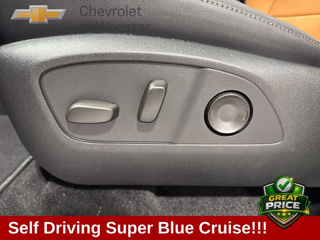 New 2027 Chevrolet Traverse Z71 w/ Enhanced Driving Package AWD/4WD image 30
