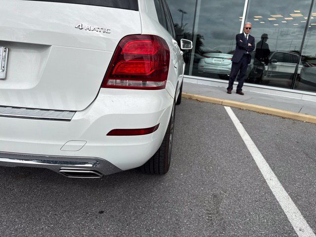 Used 2015 Mercedes-Benz GLK 350 4MATIC image 27