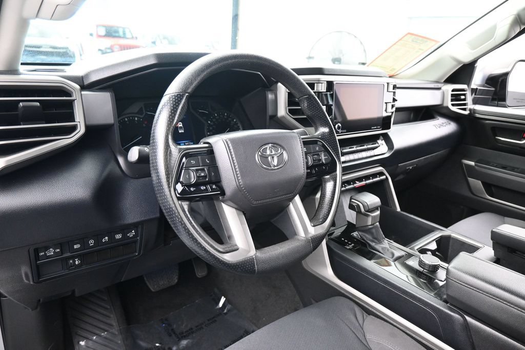 Used 2024 Toyota Tundra SR5 w/ SR5 Convenience Package RWD image 11